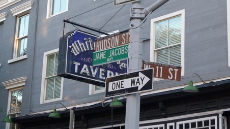 Hudson St (W11th to Perry)