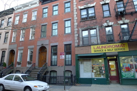 WEST 4TH b/t Bank & w. 11th