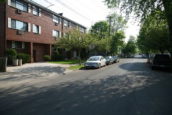Enlarge photo 38