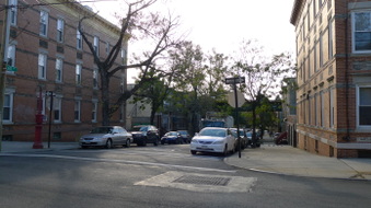 Putnam Ave, btw. stier place-60th lane