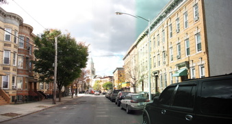 Enlarge photo 1