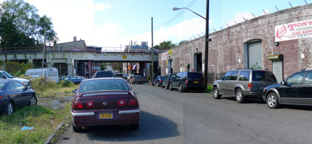 Thompson St (Front St-Bay St)