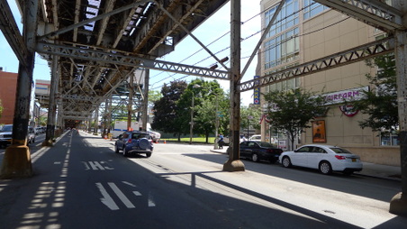 Enlarge photo 12