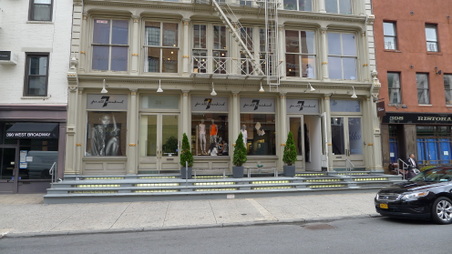 Enlarge photo 10