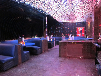 Enlarge photo 9