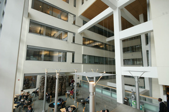 Enlarge photo 69