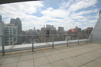 Enlarge photo 104