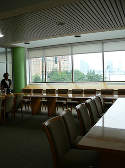 Enlarge photo 17