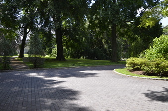 Enlarge photo 44