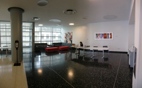 Enlarge photo 44