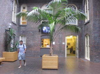 Enlarge photo 18