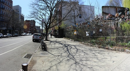 Enlarge photo 2