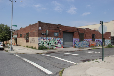 Enlarge photo 40