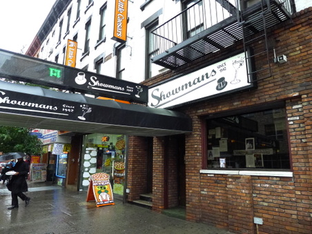 Showman's Cafe