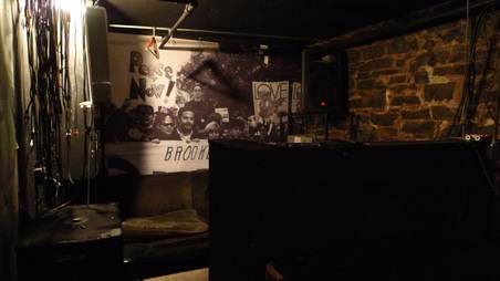 Enlarge photo 16