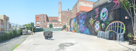 Enlarge photo 52