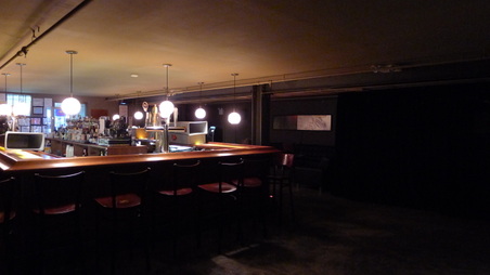 Enlarge photo 23