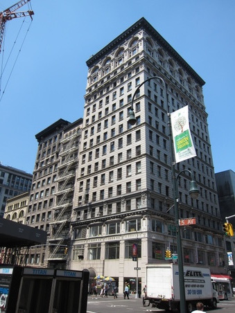 80 5th Ave (b/t 13th & 14th Sts)