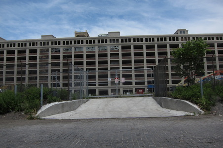 Enlarge photo 2
