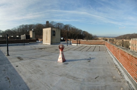 Enlarge photo 12