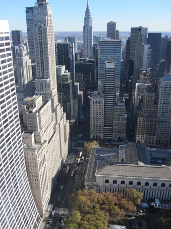 1095 6th Avenue @ 42nd Street