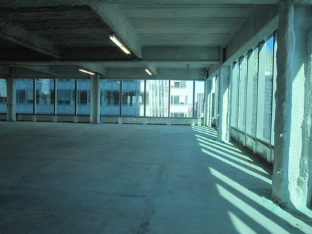 Enlarge photo 21