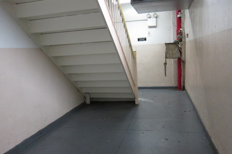 Enlarge photo 43