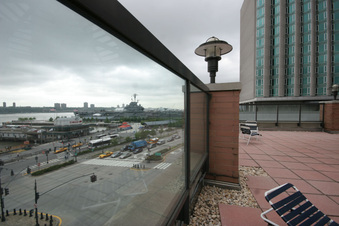 Enlarge photo 20