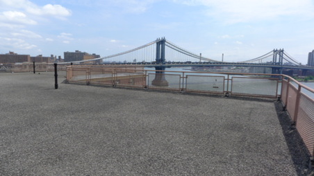 Enlarge photo 16