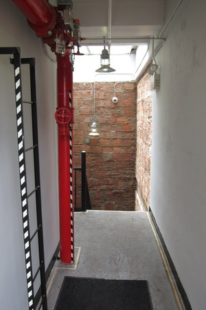 Enlarge photo 22