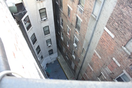 Enlarge photo 10