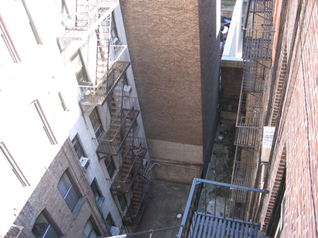 Enlarge photo 27