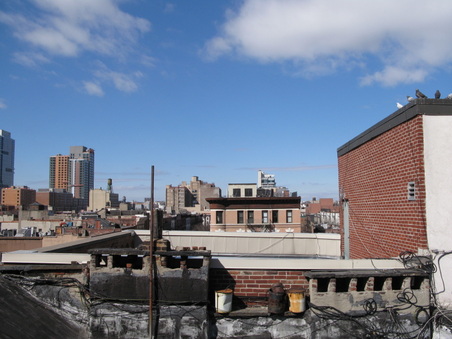 Enlarge photo 16