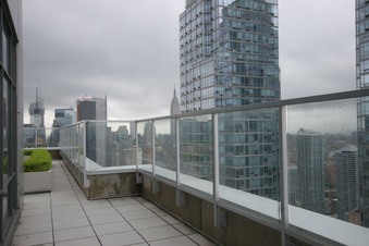 Enlarge photo 17