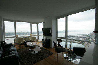 Enlarge photo 32