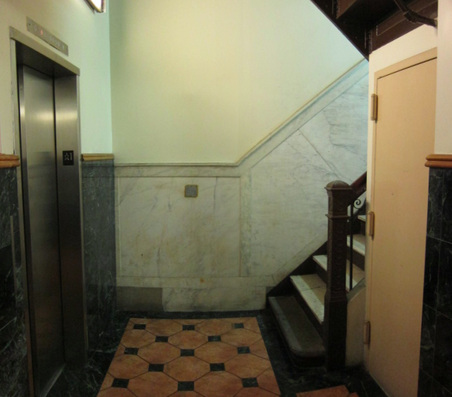 Enlarge photo 13