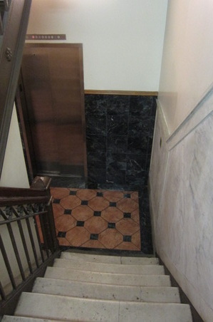 Enlarge photo 16