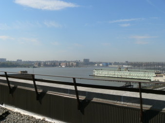 Enlarge photo 16