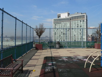 Enlarge photo 28