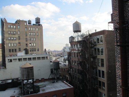 Enlarge photo 12