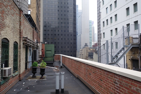 Enlarge photo 42