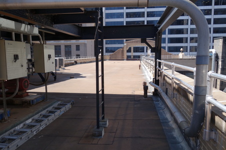 Enlarge photo 38
