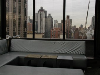 Enlarge photo 16