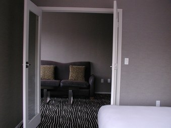 Enlarge photo 48