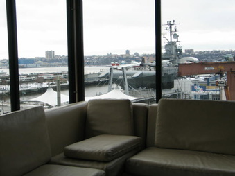 Enlarge photo 13