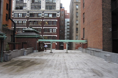 Enlarge photo 22