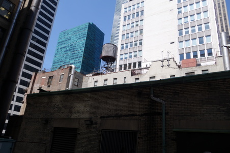 Enlarge photo 89