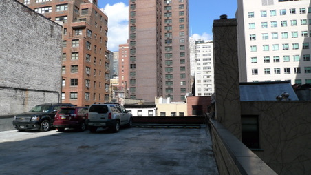 Enlarge photo 2