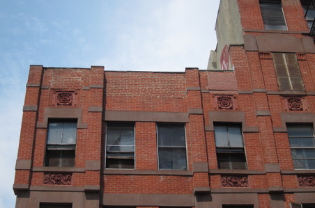 Enlarge photo 24