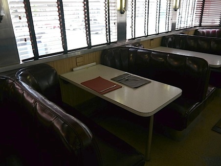 Enlarge photo 12